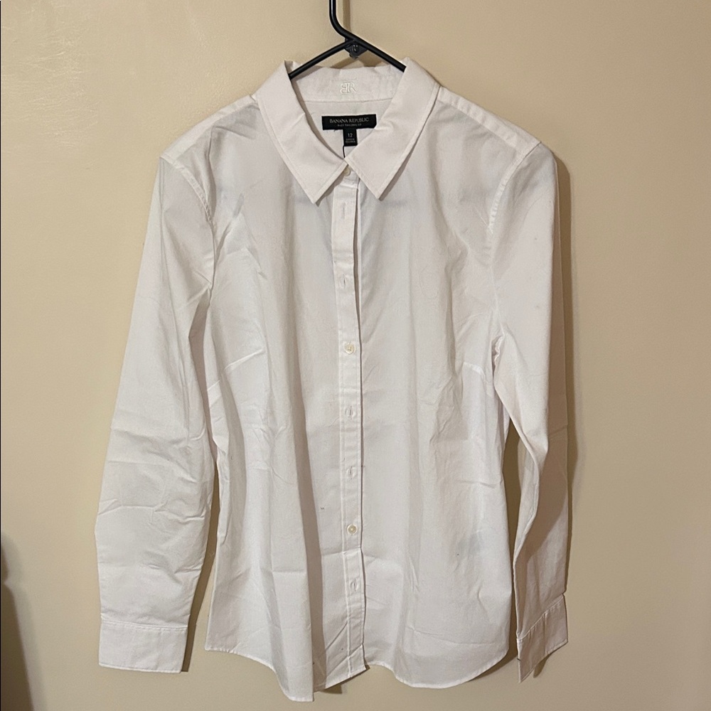 Banana Republic Riley tailored fit white button down shirt size 12 NWT